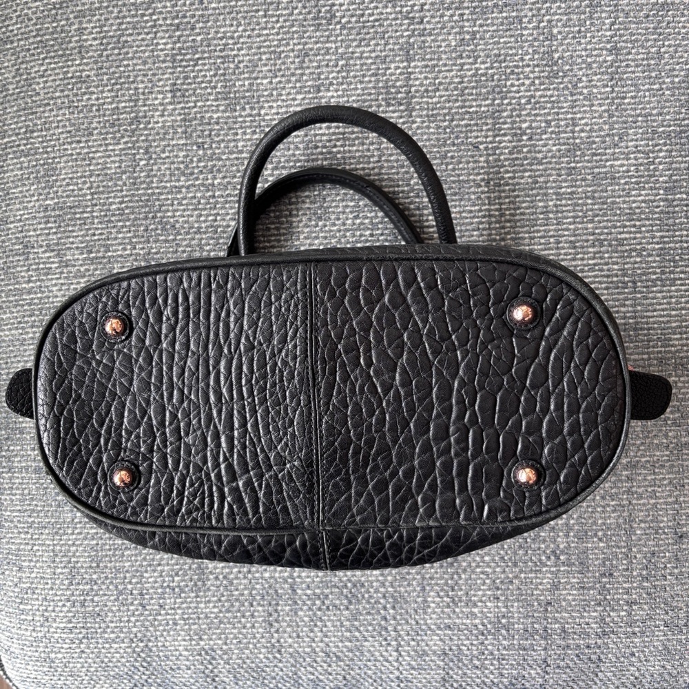 Ted Baker Black Pebble Leather Handbag Bow Detail Authentic - Picture 3 of 12